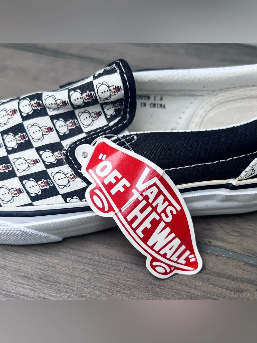 Vans Kids Classic Slip-On Checkered Snowman Pattern Sneakers NWT Size 1.5